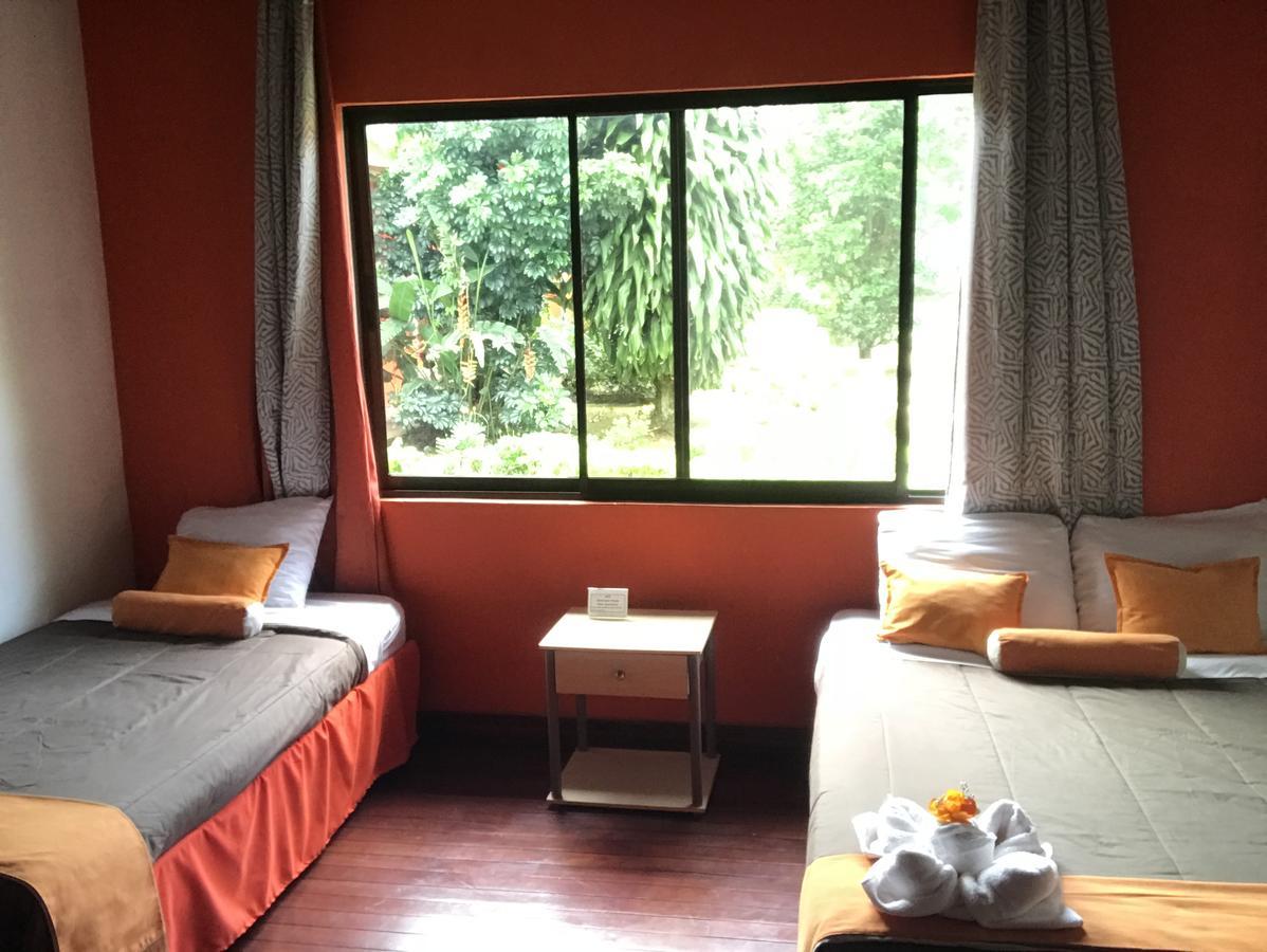 Hotel Your House Rio Segundo Екстер'єр фото